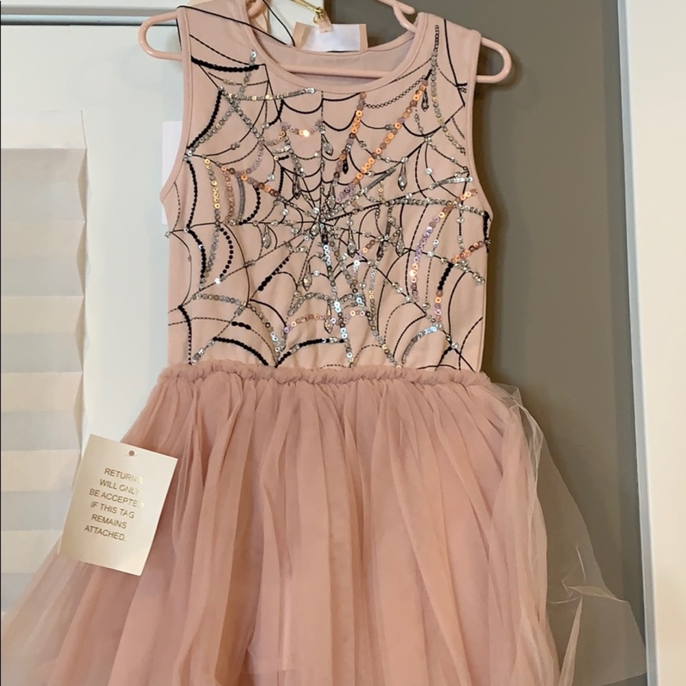 Amazing spider web dress